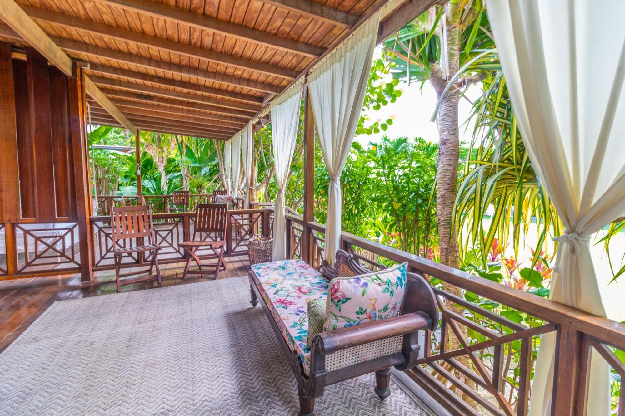 Sweetfield Manor Ξενοδοχείο Μπριτζτάουν Δωμάτιο φωτογραφία